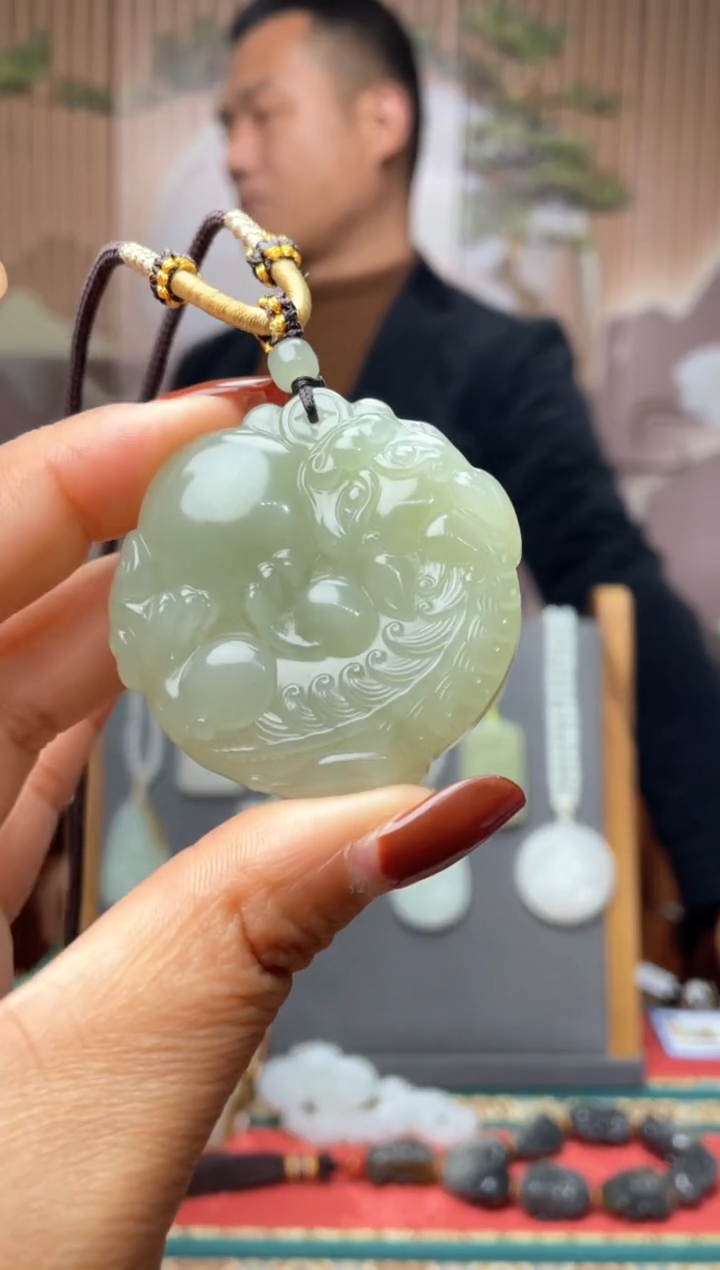 【闪购商品】和田玉颈饰未镶嵌一