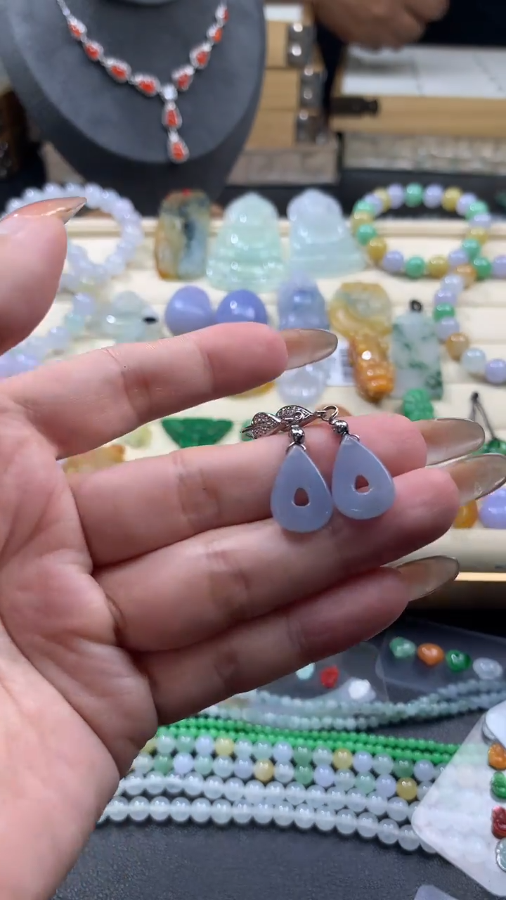 【闪购商品】翡翠耳饰银S925镶嵌翡翠