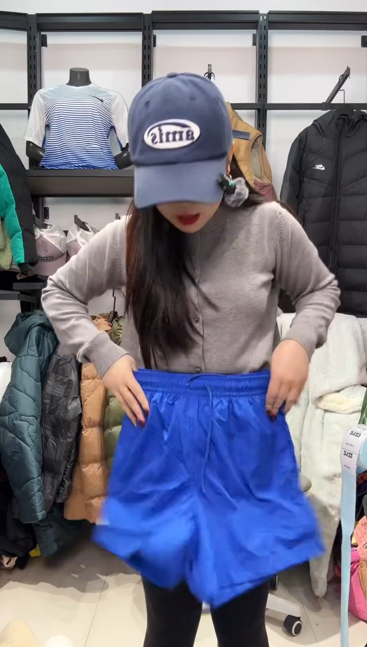 2122闪购编码  运动卫衣裤以直播间过款为准 尺码  ·  
