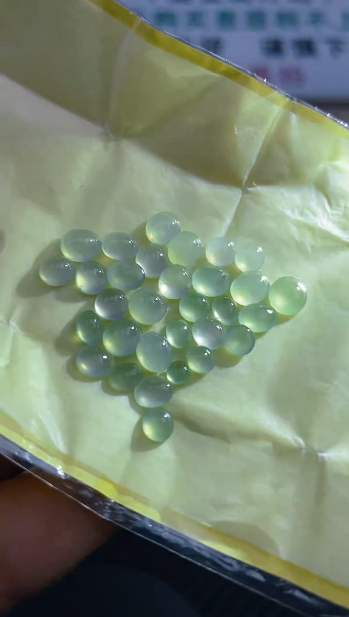 【闪购商品】定制翡翠未镶嵌天然翡翠蛋面175