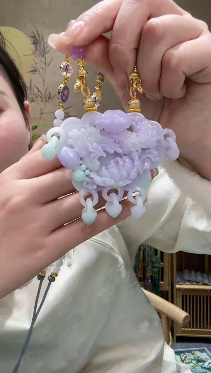 【闪购商品】翡翠颈饰未镶嵌吊坠