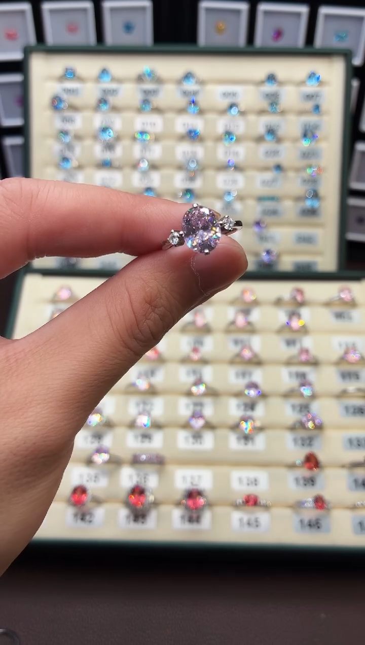 戒指彩色蓝宝石银S925镶嵌111