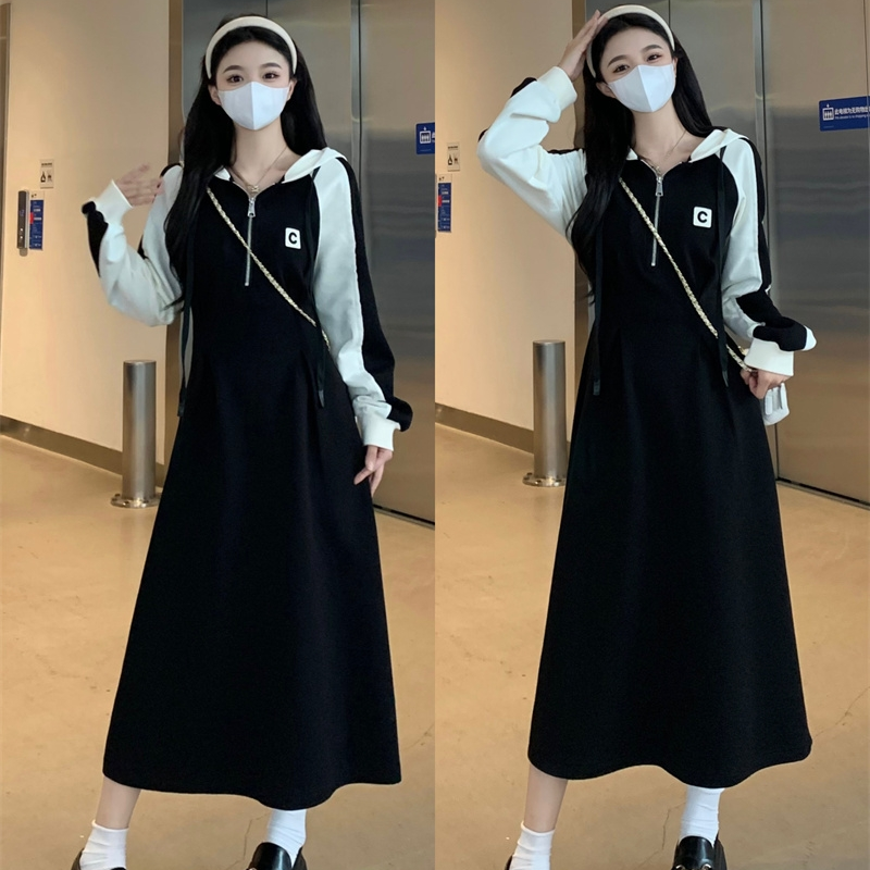 大码休闲连衣裙秋季新款高级感连帽卫衣裙胖MM遮肚显瘦长裙子1592