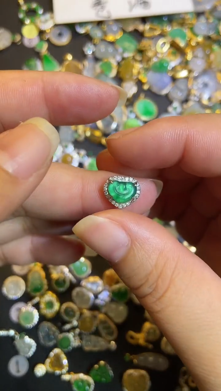 吊坠(不含链)银S925镶嵌翡翠1