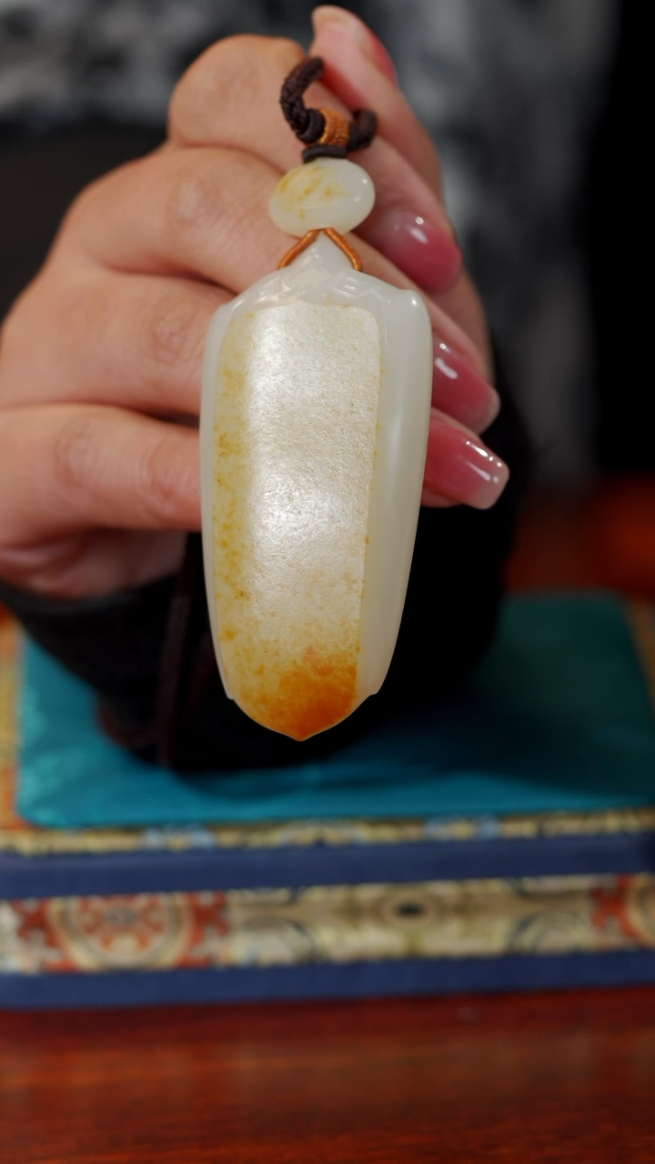 【闪购商品】和田玉颈饰未镶嵌76