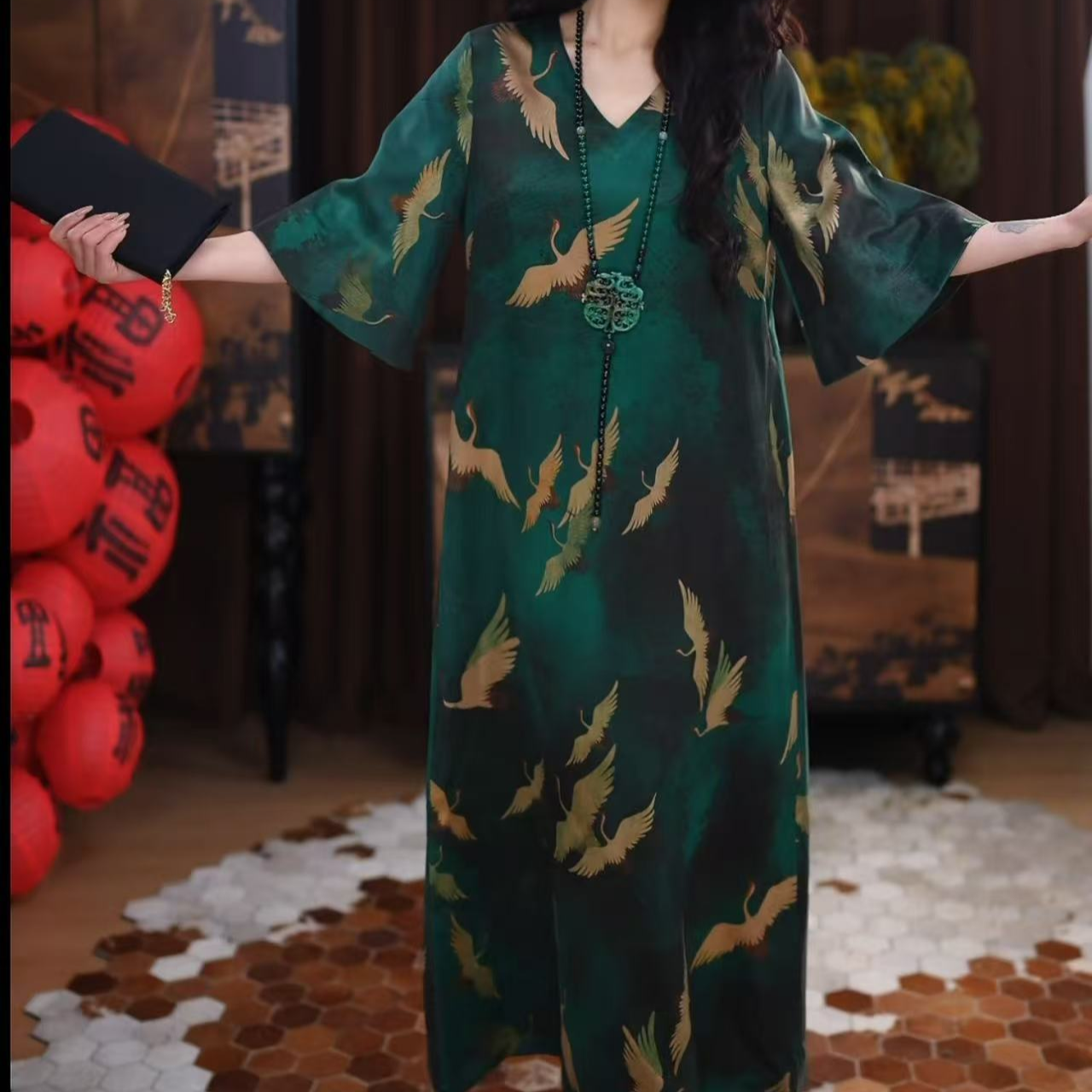 【明煦】香云纱长款重磅时尚国风提花遮肉印花复古长裙宽松连衣裙