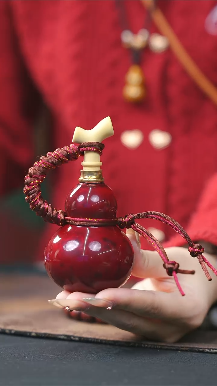 【闪购商品】WK184漆艺精致小手捻(开口）