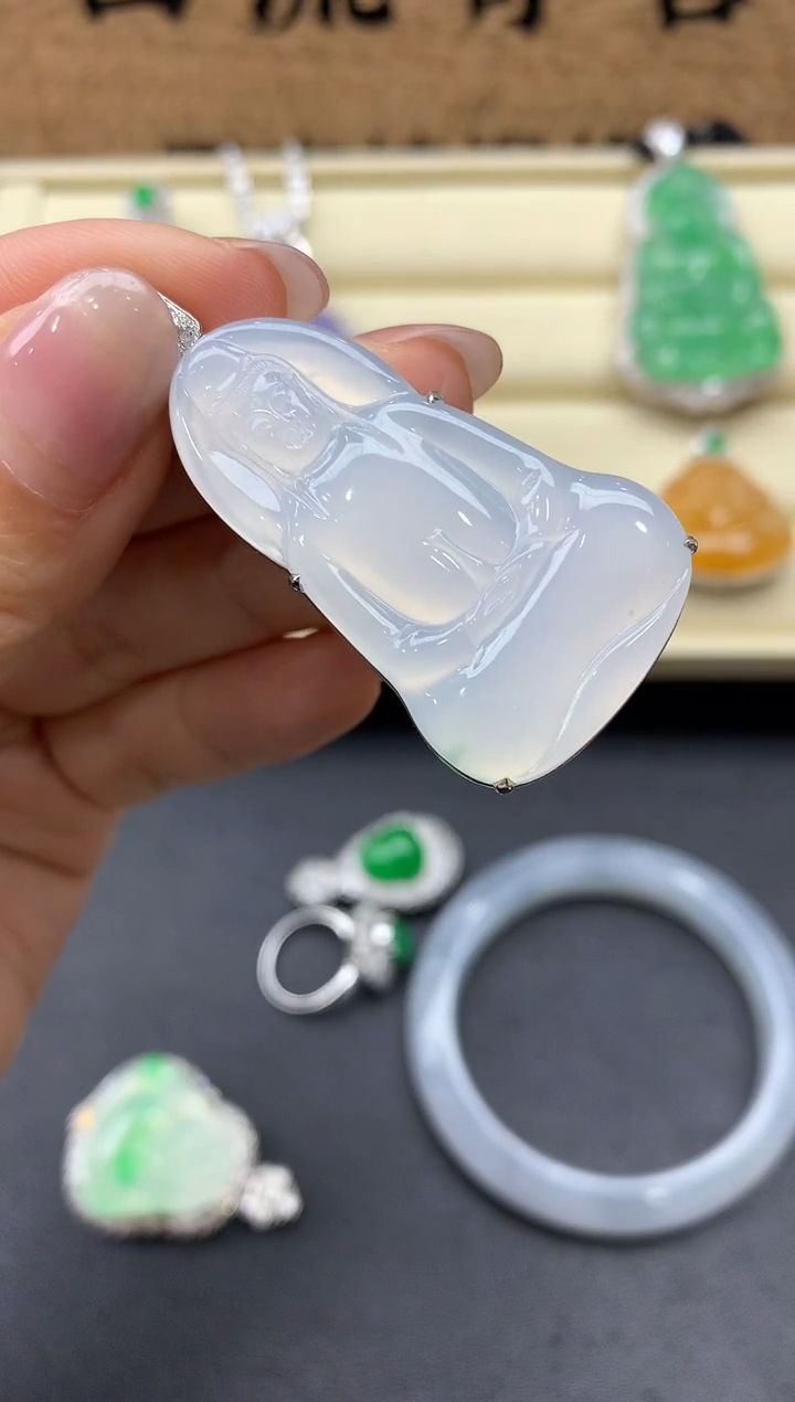 【闪购商品】翡翠颈饰18K金镶嵌491-中国好珍宝