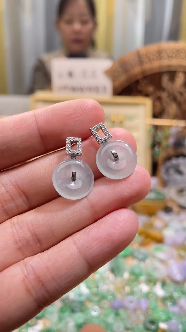 颈饰未镶嵌翡翠平安扣一对耳钉