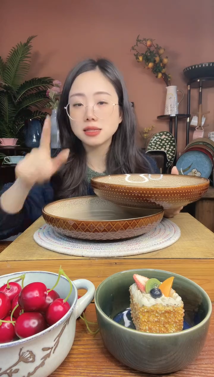 陶瓷9.8英寸复古大深盘 2件 微瑕疵