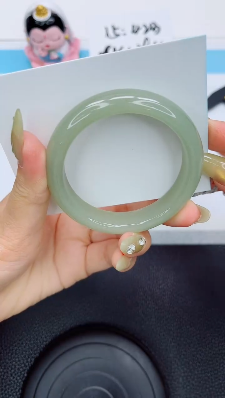 石英质玉手镯未镶嵌254-52.5