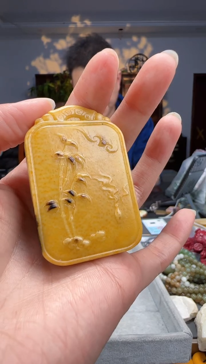 【闪购商品】翡翠颈饰未镶嵌拍一发一多样性发货