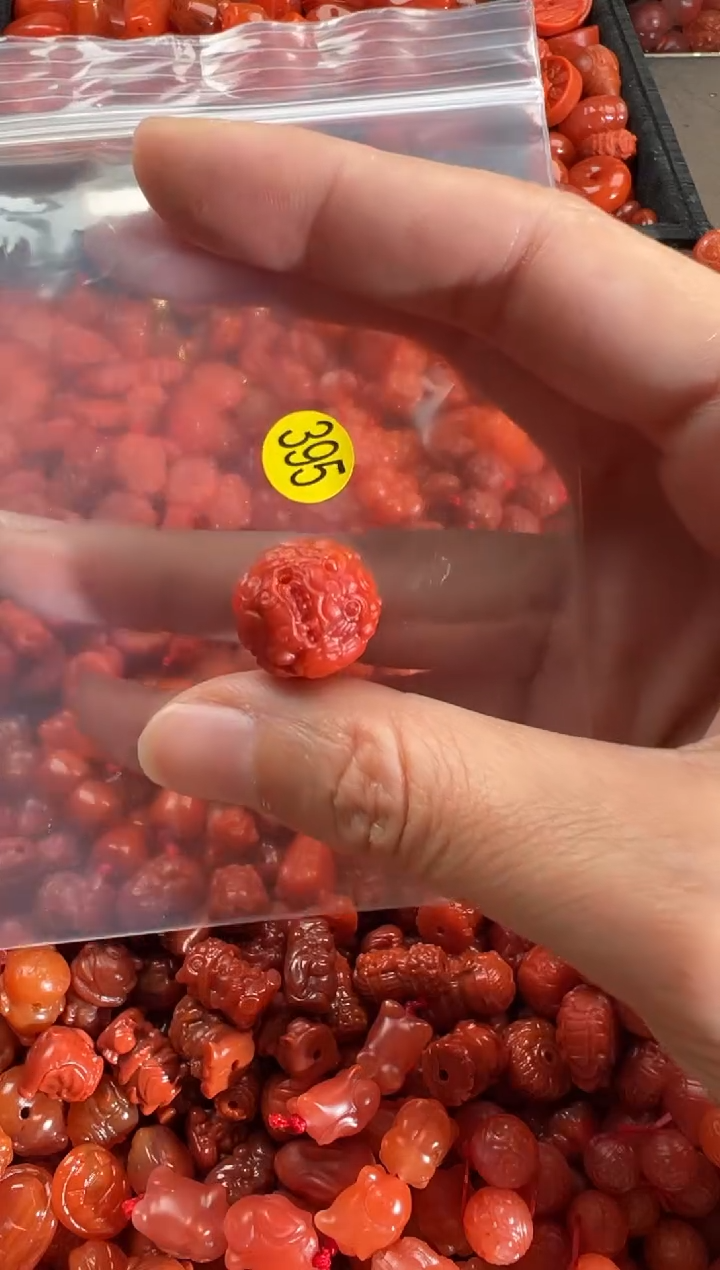 【闪购商品】南红玛瑙颈饰未镶嵌1