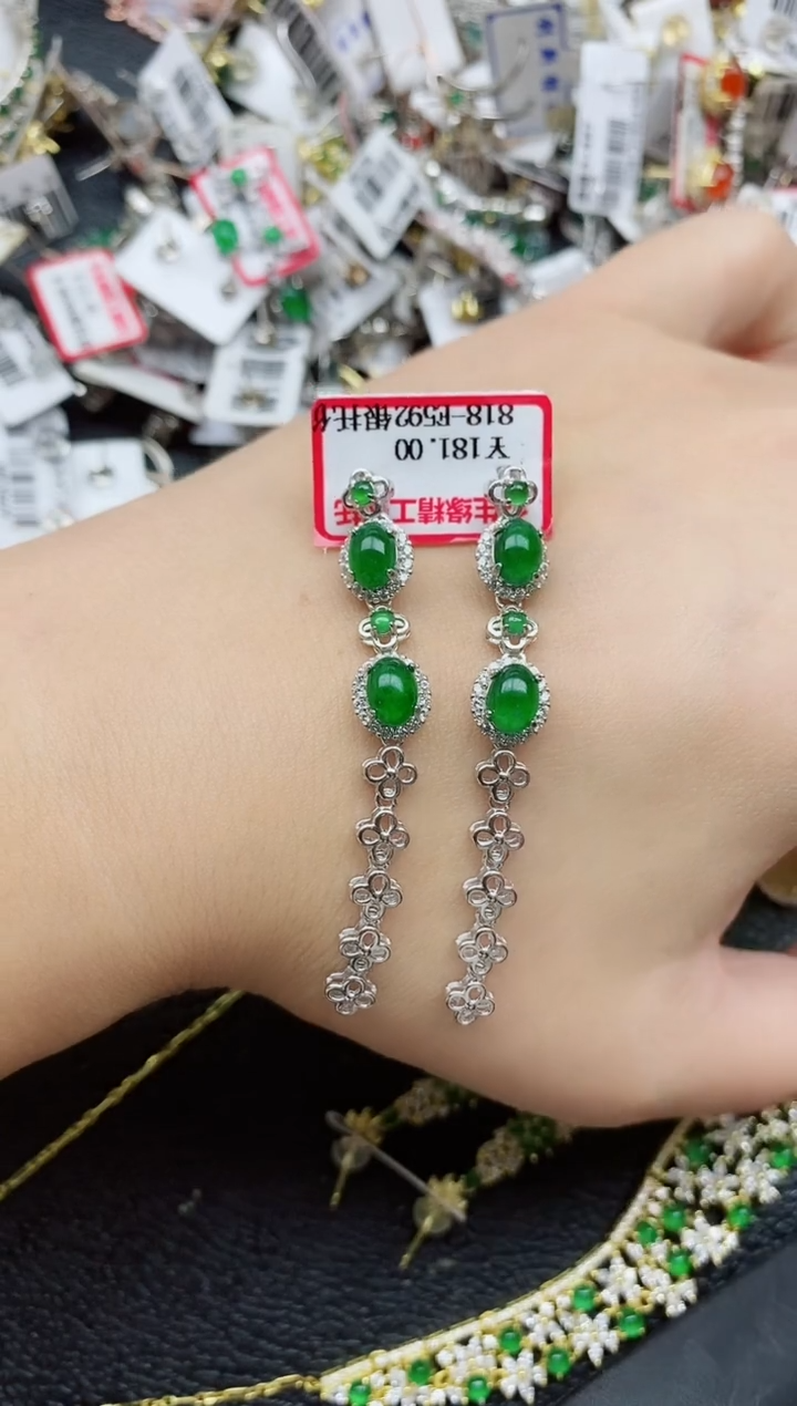 银S925镶嵌戒指翡翠1