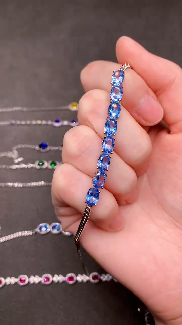 【闪购商品】海蓝宝石手链银S925镶嵌.......