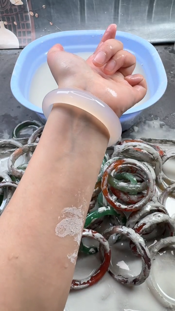 【闪购商品】玛瑙/玉髓手镯未镶嵌42 62