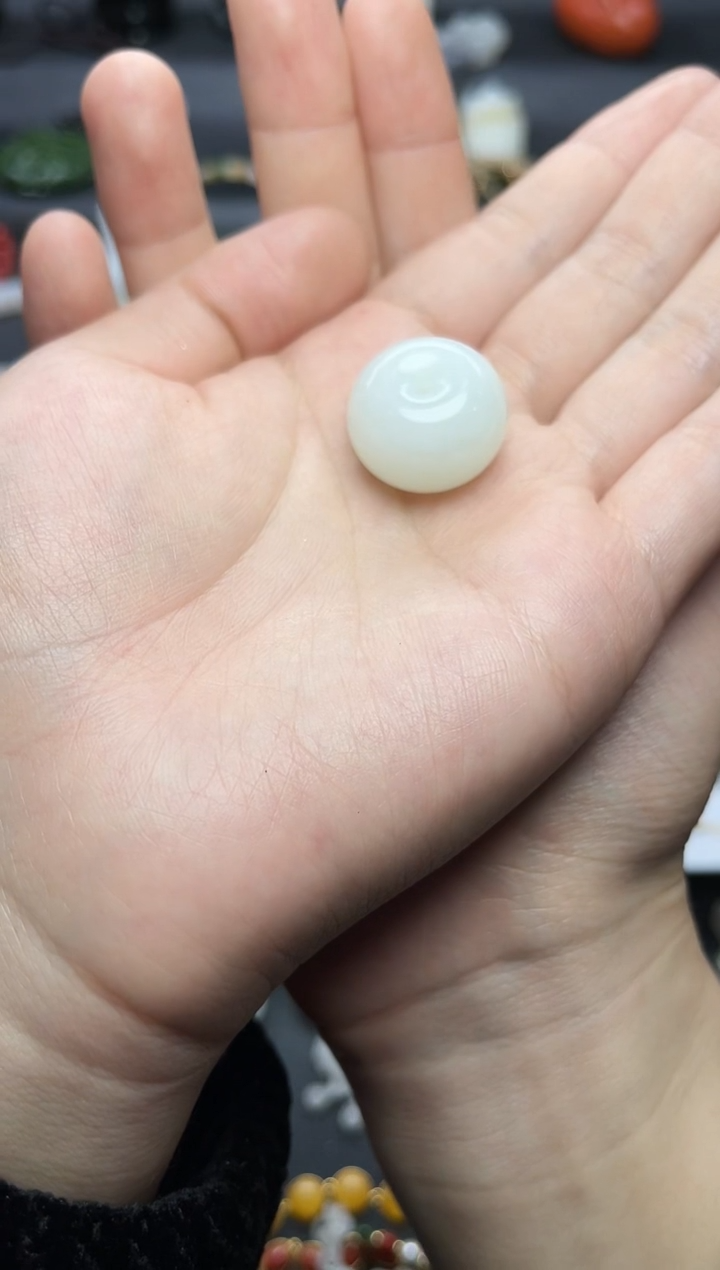 颈饰未镶嵌和田玉平安扣06