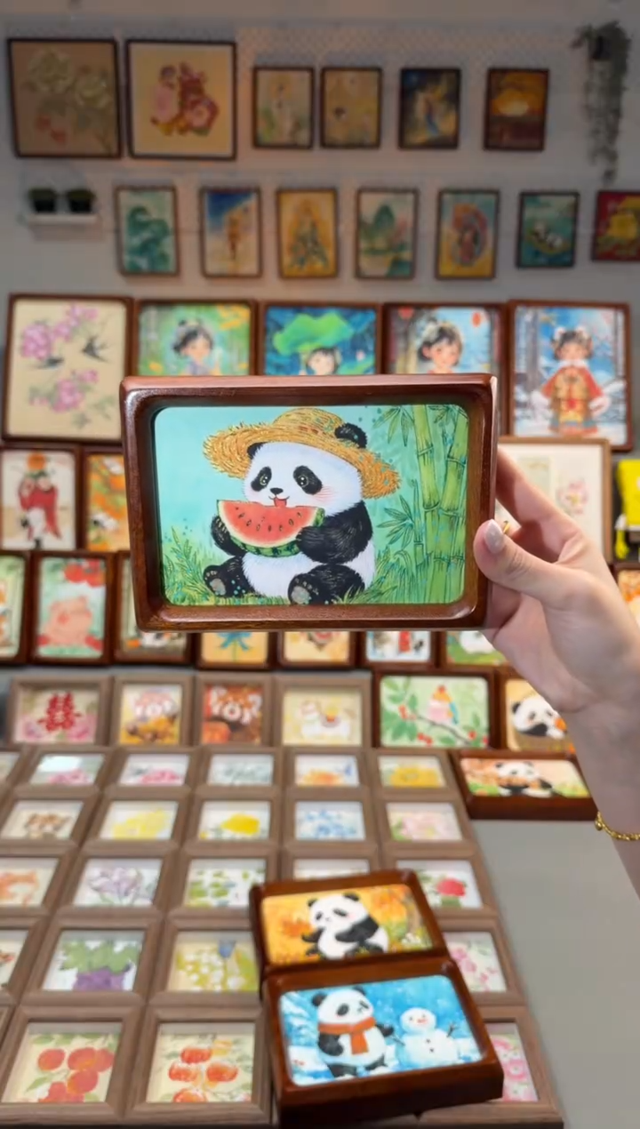 国画西瓜小熊猫 手绘国画6