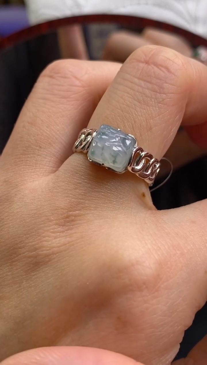 颈饰银S925镶嵌翡翠净货17662