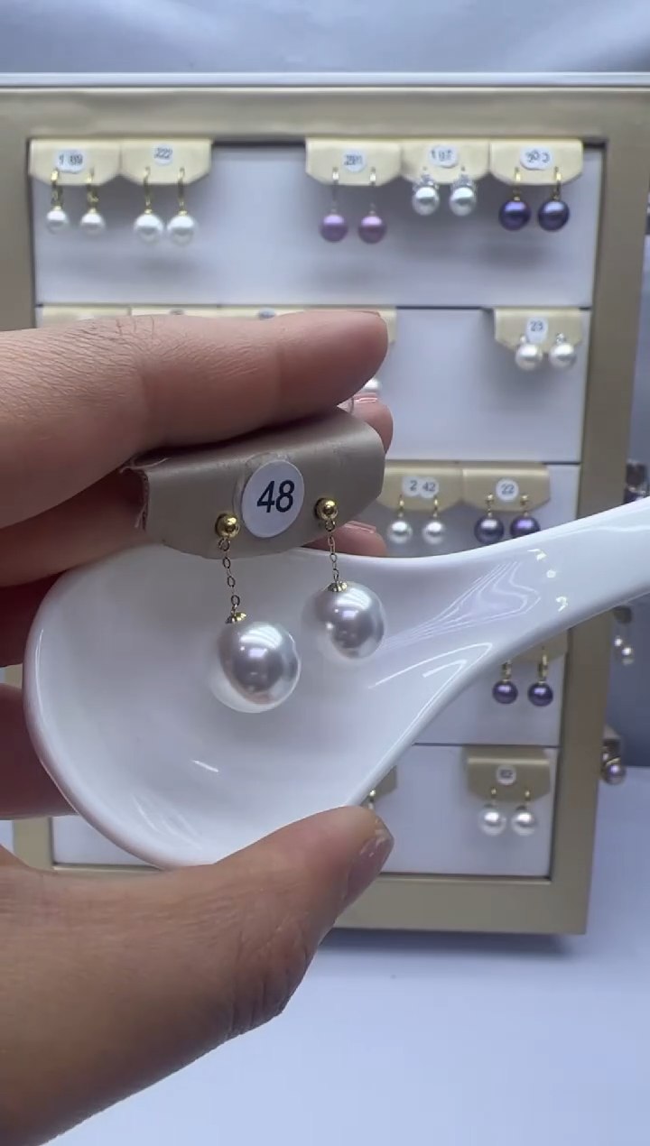 【闪购商品】淡水珍珠耳饰18K金镶嵌48