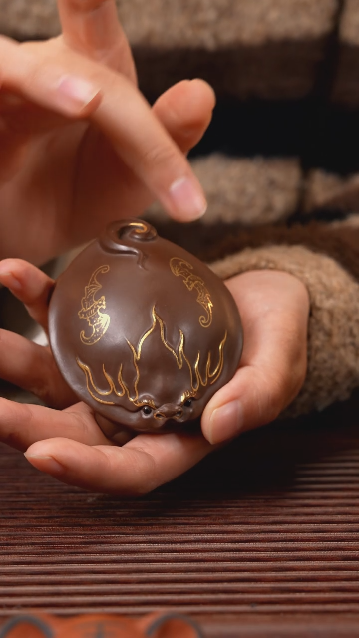 【闪购商品】紫砂茶宠灵龟（描金）