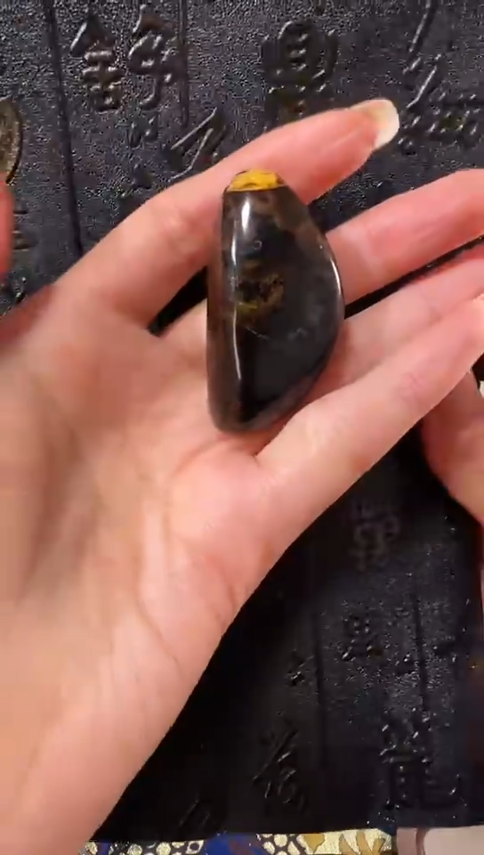 琥珀颈饰未镶嵌11111111