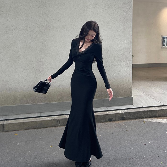 黑色蕾丝御姐风连衣裙女修身显瘦小黑裙气质收腰长袖鱼尾包臀长裙