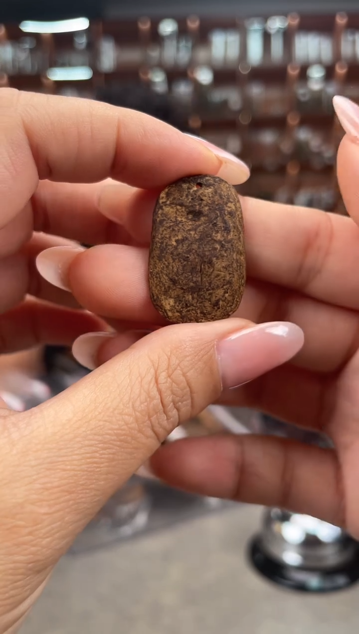 【闪购商品】沉香摆件33号惠安红土 块料多样性发一个