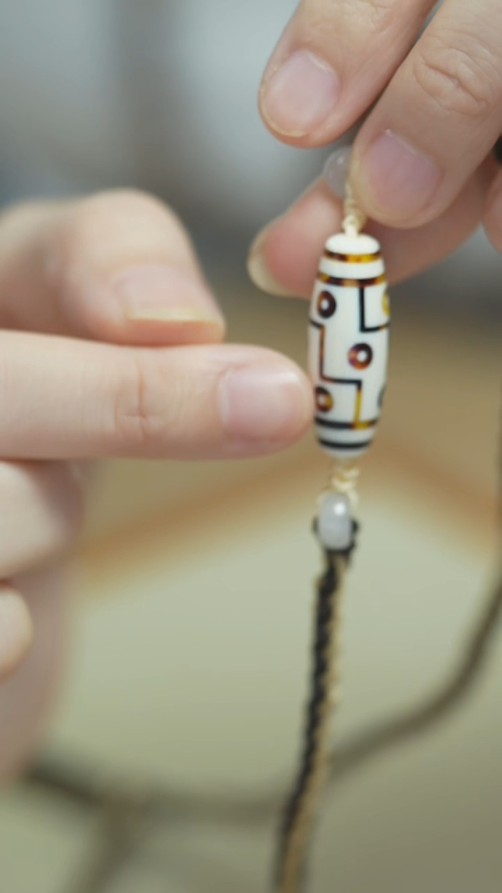 白玉菩提吊坠猛·犸小天天