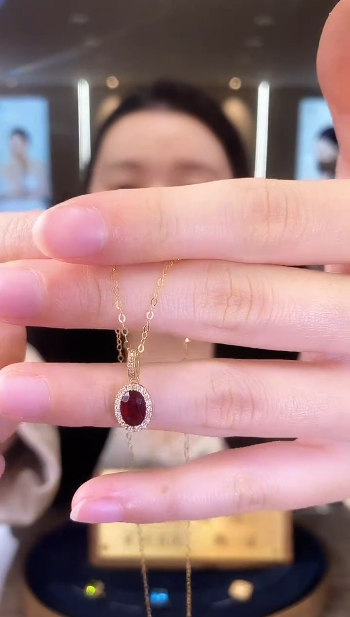【闪购商品】红宝石项链18K金镶嵌k02