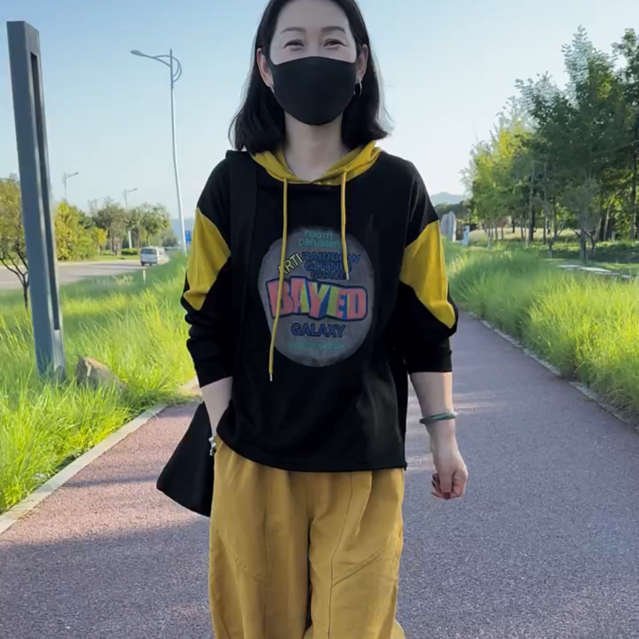 印花套头长袖拼色秋季连帽卫衣时尚春秋宽松韩版抽绳