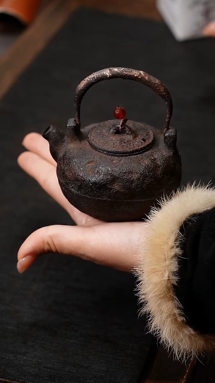 【闪购商品】浟庐手作紫砂迷你紫砂提梁...y.