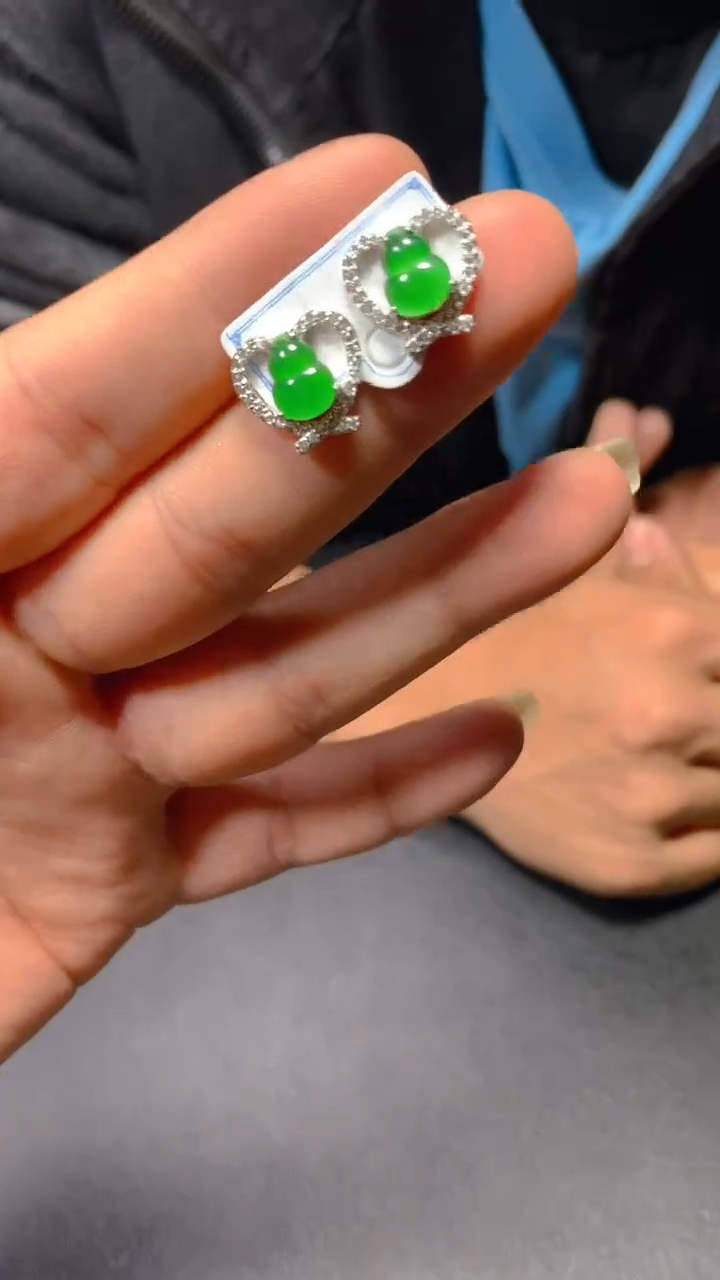 【闪购商品】翡翠耳饰未镶嵌0095512794/多样性发一