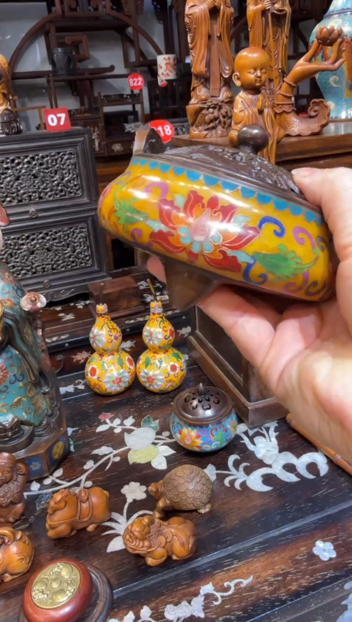 木珐琅彩扁黄香炉398.888888