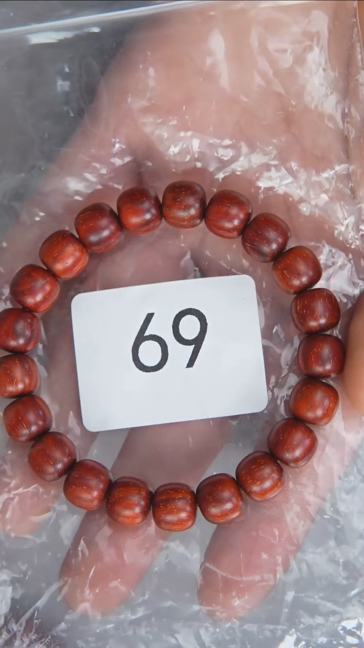 檀香紫檀（小叶紫檀）手串/手链紫檀9*10高密细星随机发 84