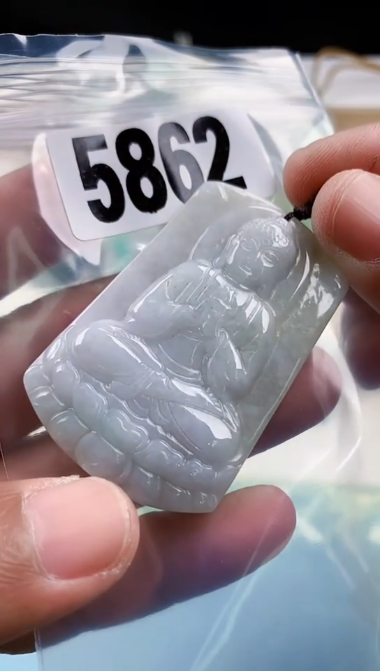 【闪购商品】翡翠挂件未镶嵌天然翡翠吊坠挂件