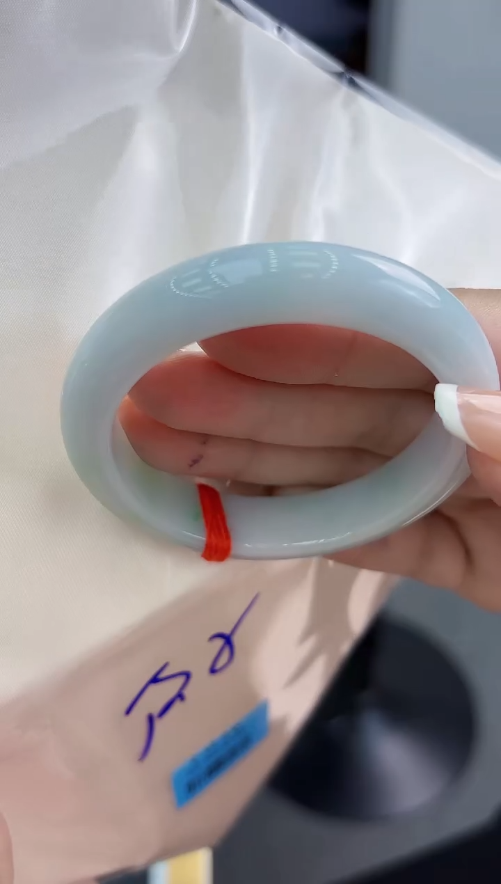 【闪购商品】翡翠手镯未镶嵌翡翠手镯