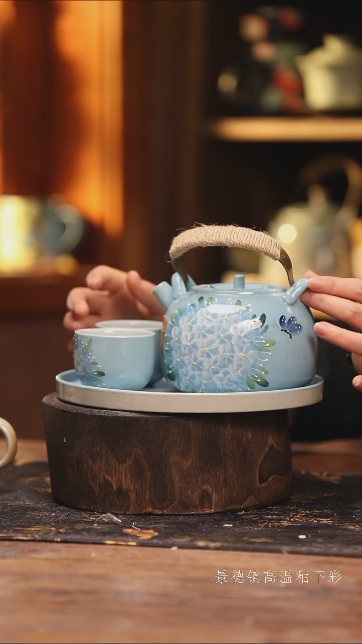 陶瓷景德镇高温釉下手绘陶瓷