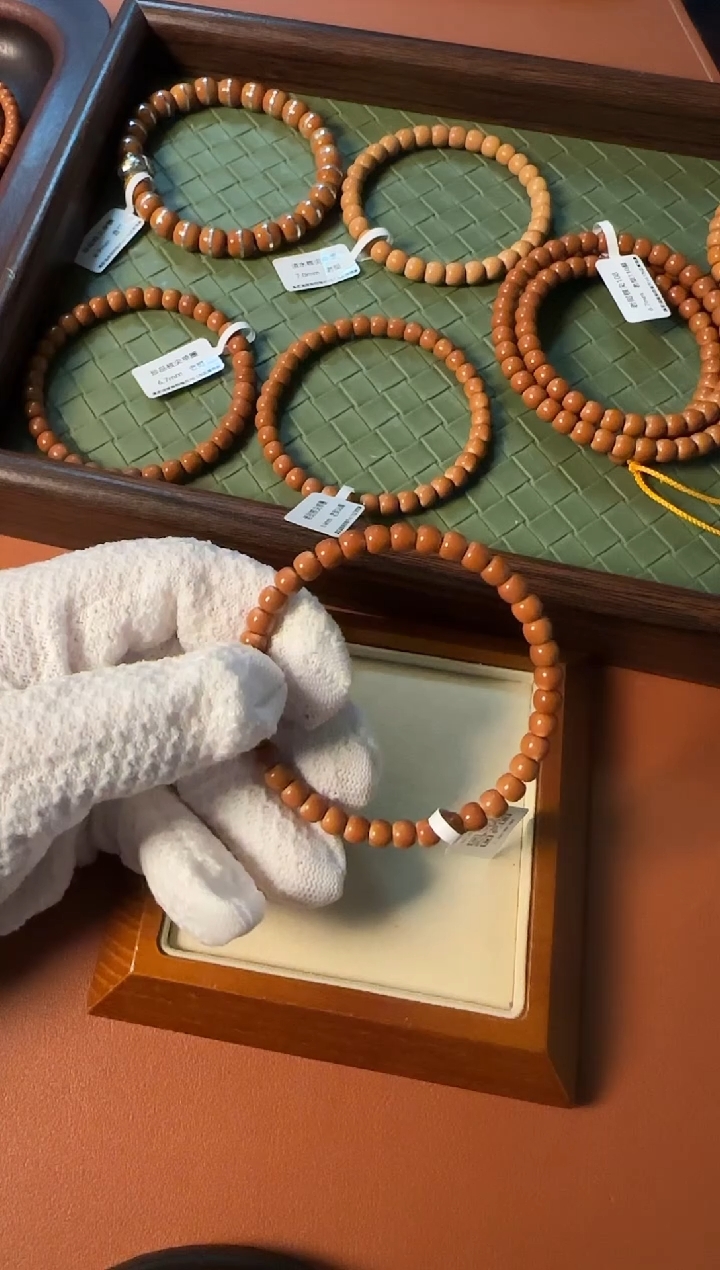 手串橄榄核【168】5.9mm老挝核尖老型单圈、正三花