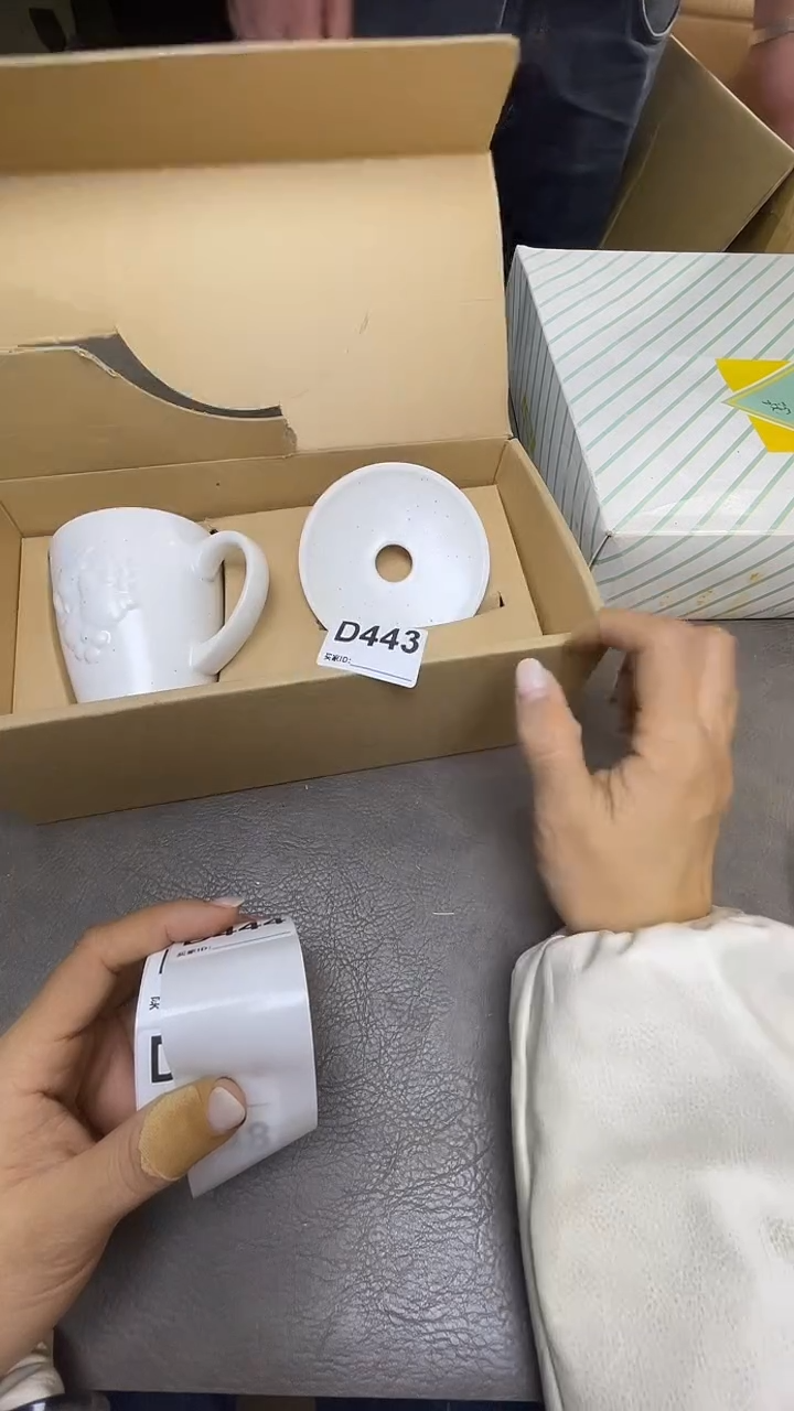 瓷片独****a默认微瑕，谨慎参拍D443