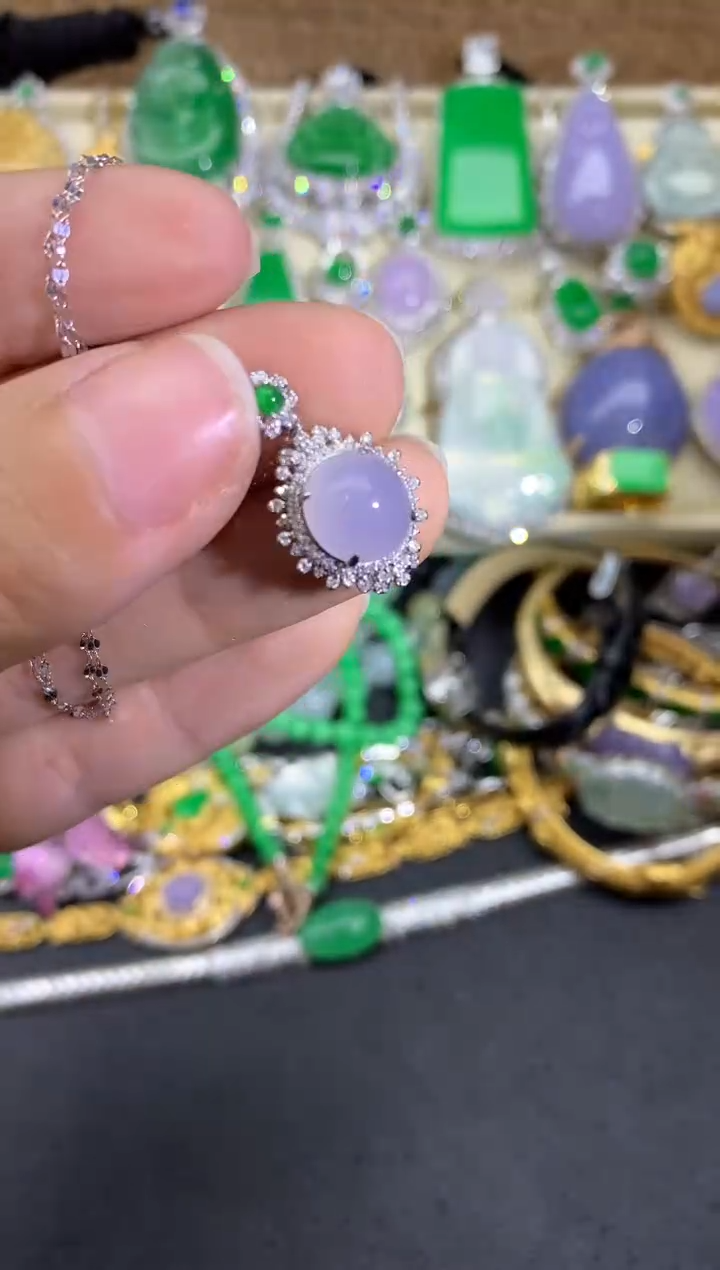 【闪购商品】翡翠颈饰18K金镶嵌359-中国好珍宝