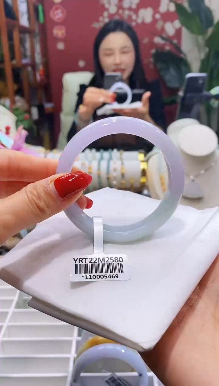 【闪购商品】翡翠手镯未镶嵌60半山水56.8/12.1*8.1