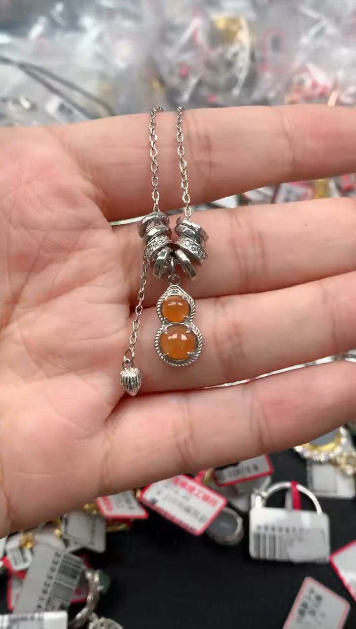 翡翠戒指银S925镶嵌天然A货缅甸翡翠