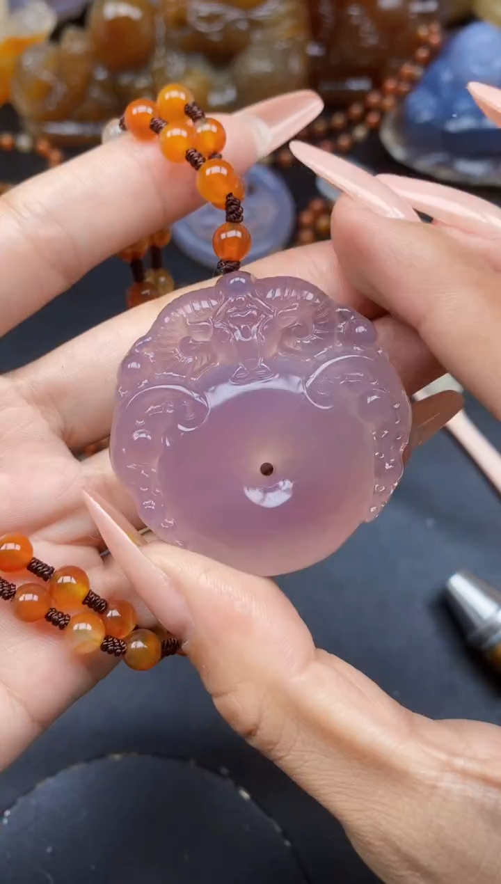 玛瑙/玉髓未镶嵌颈饰ll