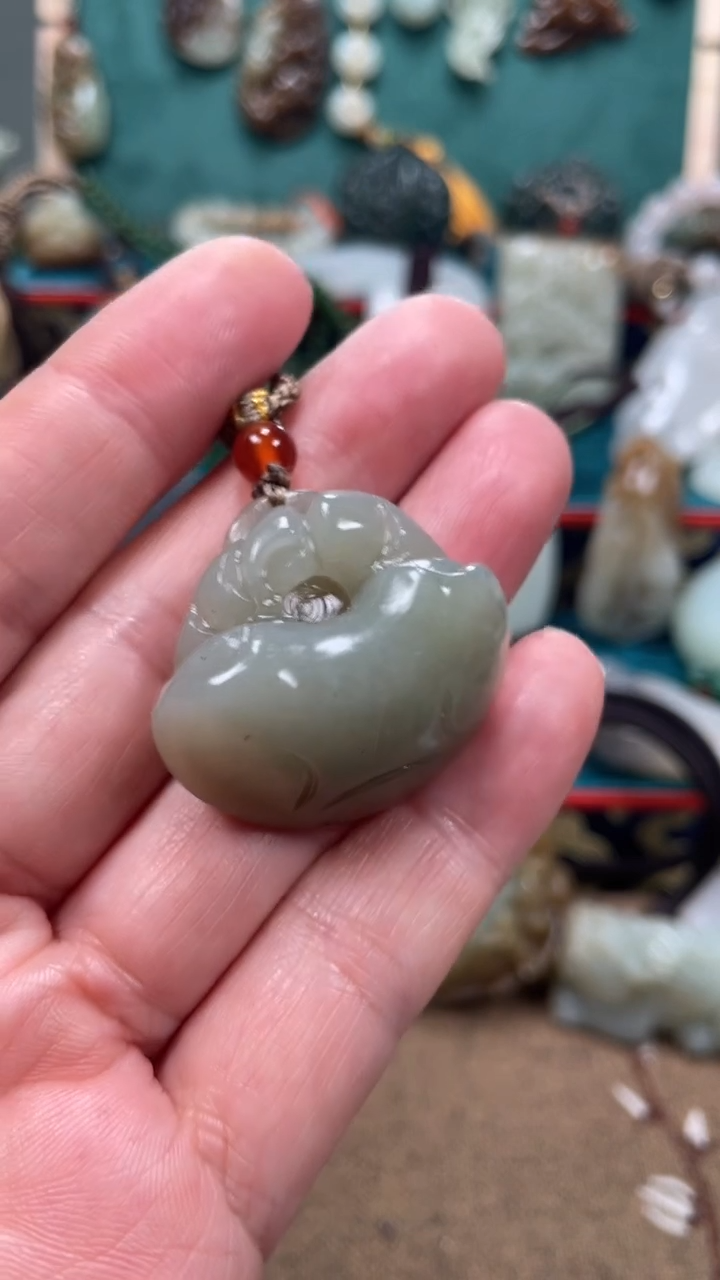 未镶嵌和田玉挂件0011