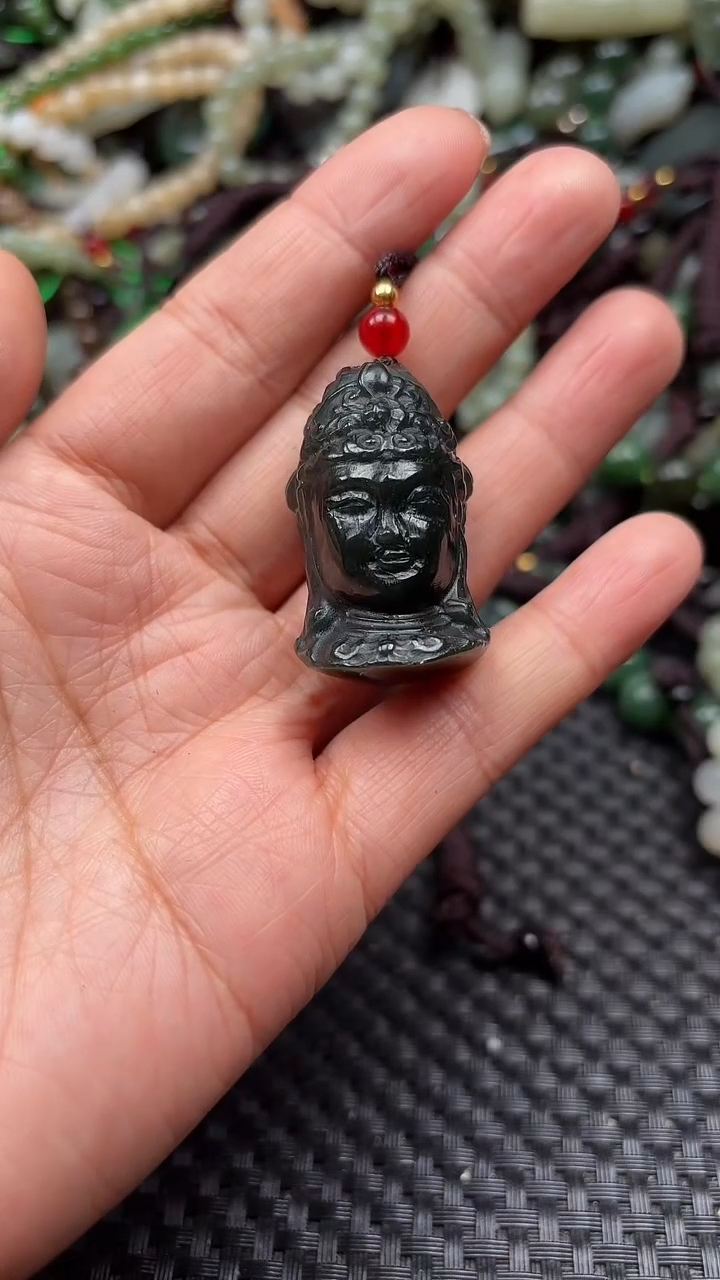 【闪购商品】和田玉颈饰未镶嵌.