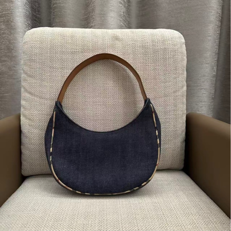 95新 BURBERRY/博柏利 乱乱子中古/女士/手提包/120168