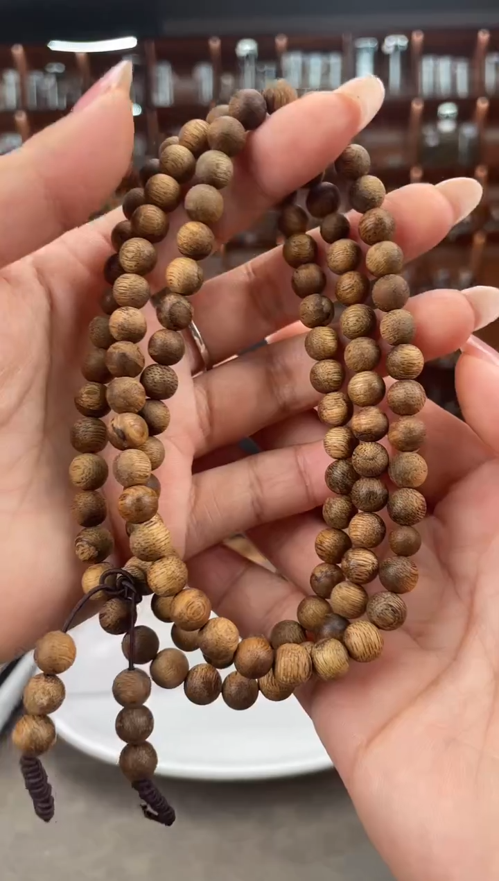 【闪购商品】沉香手串97号越南都彭多样性发一条