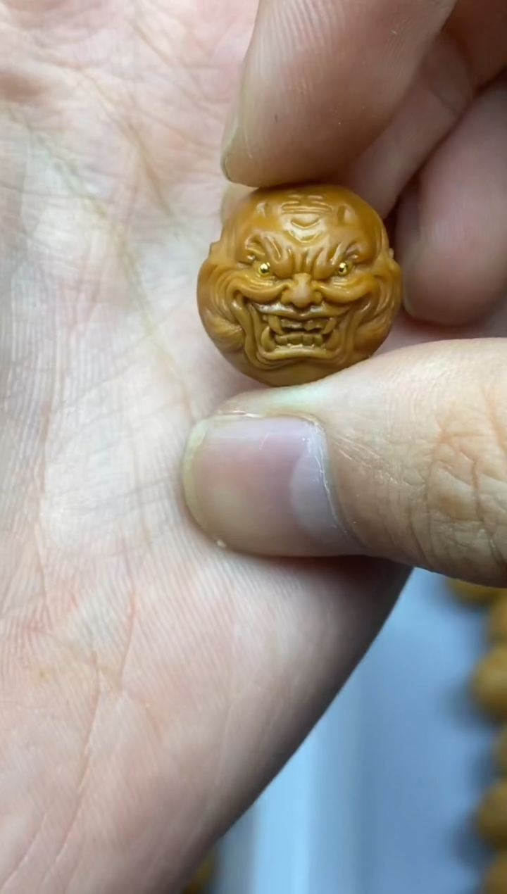 猴头核桃吊坠虎僧 镶嵌