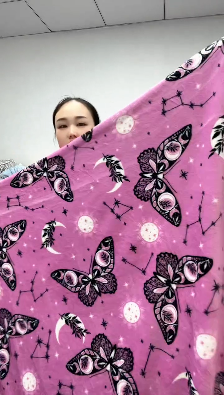 法兰绒3X1.8左右以主播介绍为准